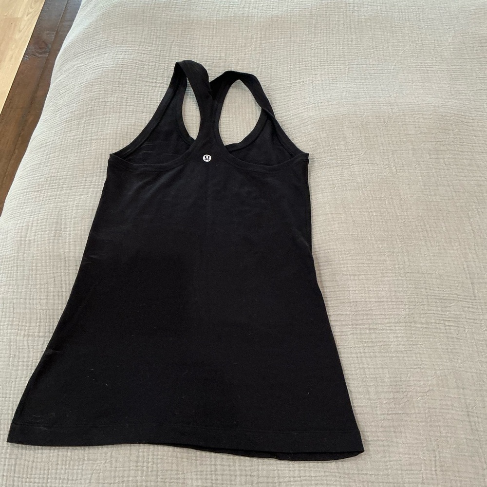 Lululemon cool racer back black tank size 4